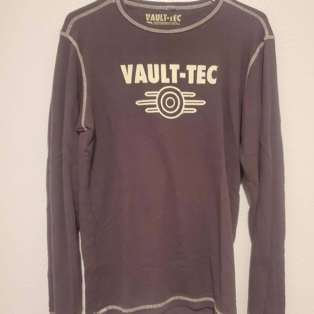 Rare mid 2000's Bethesda Vault Tec Sweater - Medium - Brown